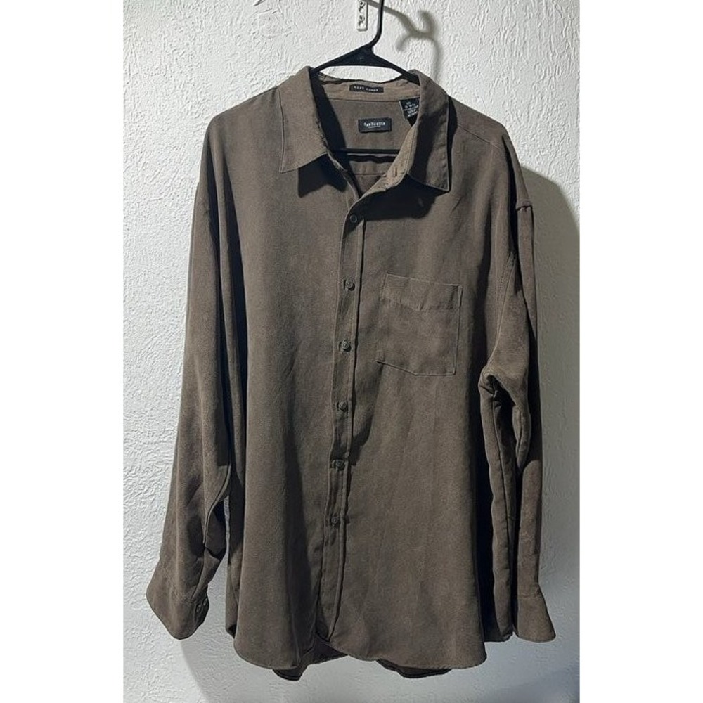 Van Heusen Men's Soft Suede Button-Up Shirt